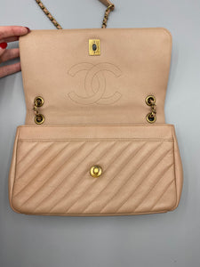 Chanel Stitched Medium Flap Chain bag