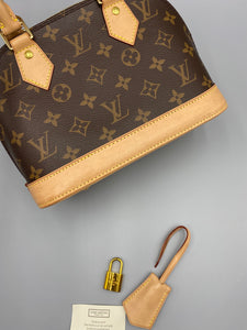 Louis Vuitton Alma BB monogram with strap