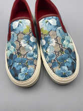 Load image into Gallery viewer, Gucco Blooms Slip On Sneakers - size 37.5