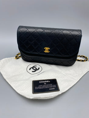 Chanel Vintage Black Double flap shoulder bag