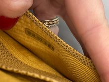 Load image into Gallery viewer, Chanel Timeless CC Ring Agenda Cover Caviar Small