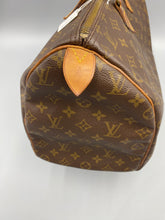 Load image into Gallery viewer, Louis Vuitton Vintage Speedy 40 monogram