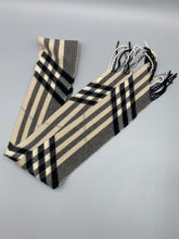 Load image into Gallery viewer, Burberry Cashmere Nova Check scarf