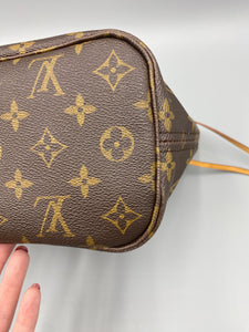 Louis Vuitton Neverfull PM monogram